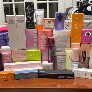 Pick 5 Items Assorted Beauty and Skincare-Jeffree Star Merit Charlotte Tilbury